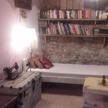 In With Air Conditioning, Wifi Sutomiscica